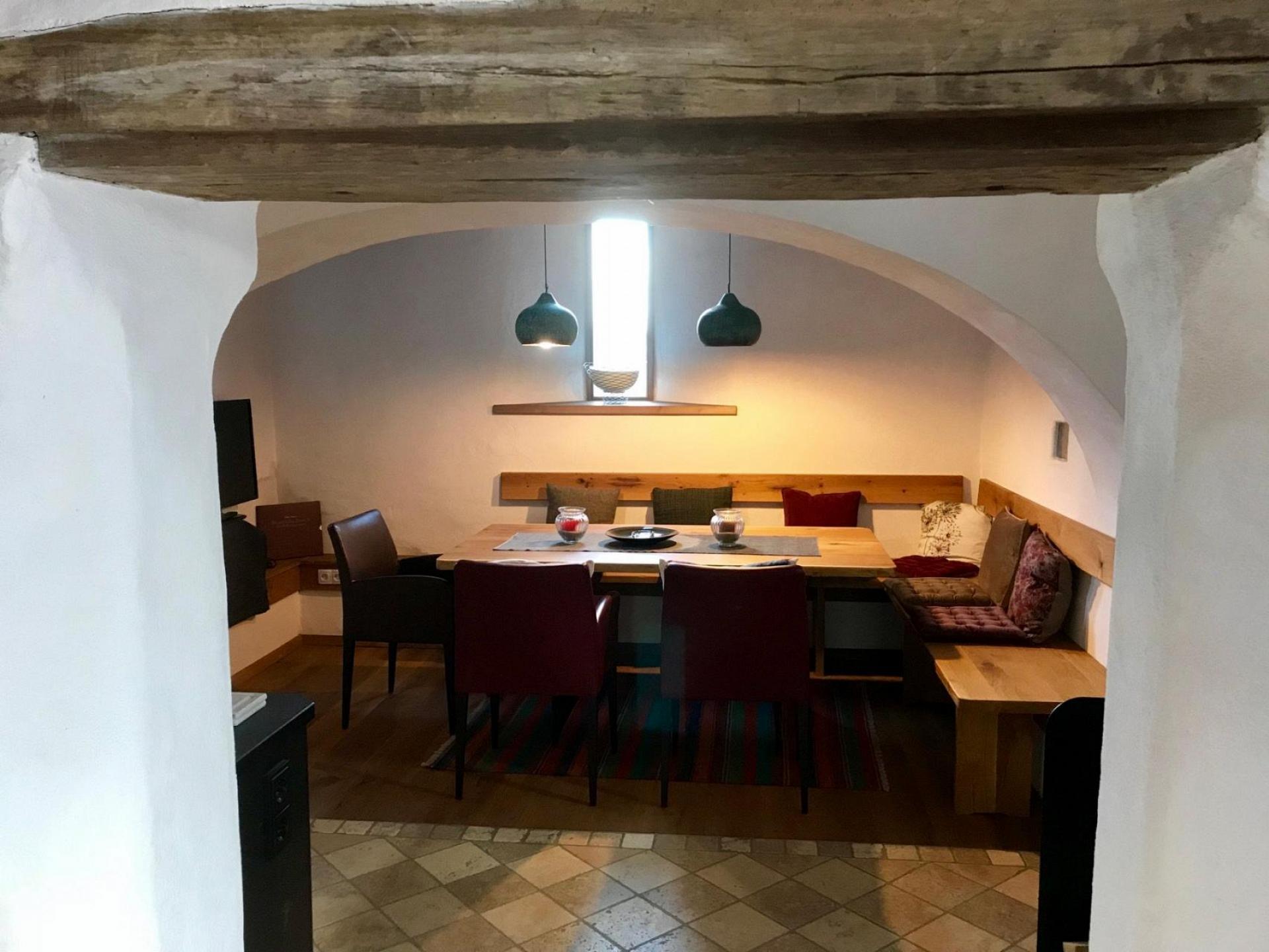Esstisch/Gewölbe